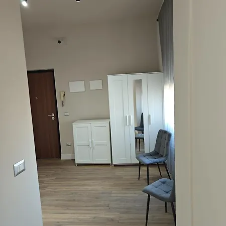 Celeste Center Bed and Breakfast 4*