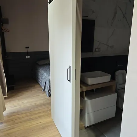 Celeste Center 4* Catania